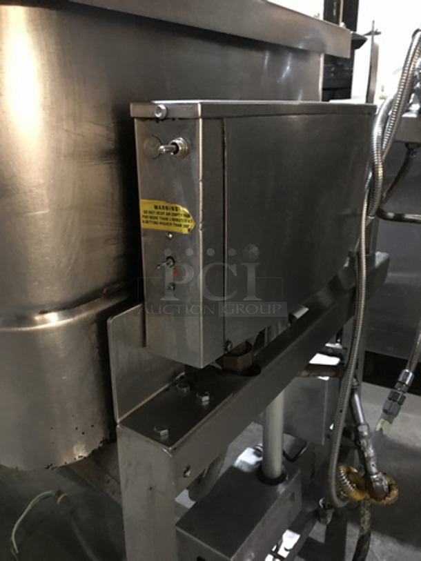 Groen All Stainless Steel Commercial Natural Gas Powered Tilted Braising Pan/Skillet! Model 40 On Legs! - Image 6 of 7