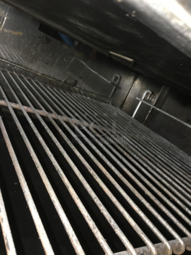 GREAT! Jade Range Commercial Natural Gas Powered Heavy Duty Plancha Flat Grill! With Full Size Oven Underneath! All Stainless Steel! On Legs! - Image 8 of 9