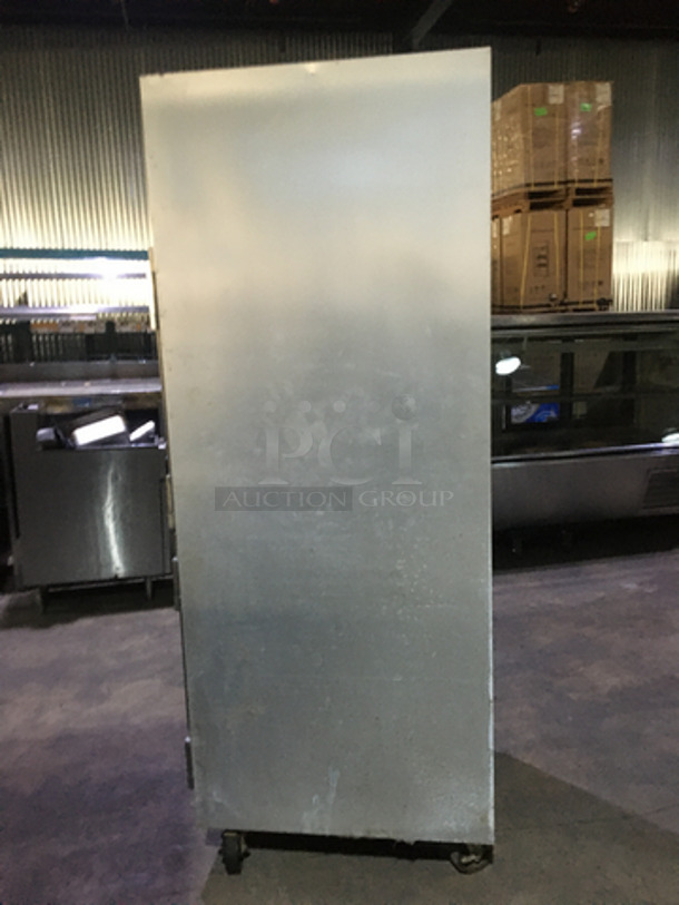 Traulsen Commercial 2 Half Door Reach In Refrigerator! All Stainless Steel! 115V 1Phase! On Commercial Casters! - Image 4 of 9