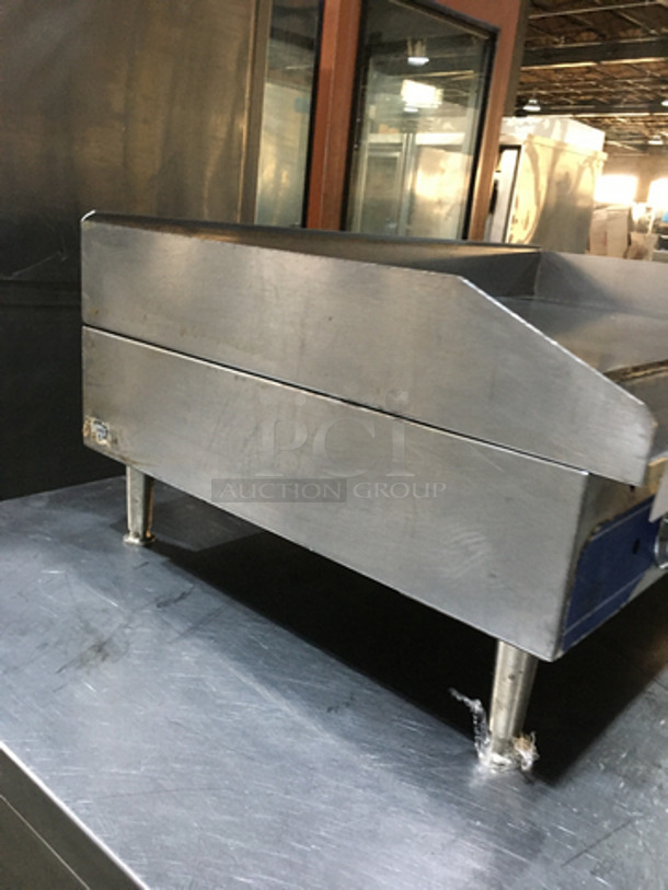 Globe Commercial Countertop Electric Powered Griddle! With Back & Side Splashes! All Stainless Steel! Model GEG36! 208/240V! On Legs! - Image 2 of 8