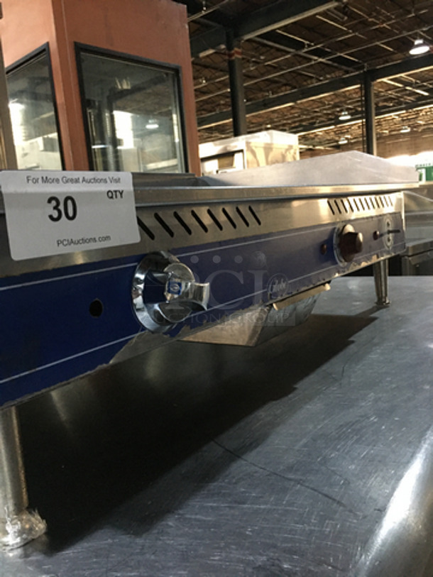 Globe Commercial Countertop Electric Powered Griddle! With Back & Side Splashes! All Stainless Steel! Model GEG36! 208/240V! On Legs! - Image 7 of 8