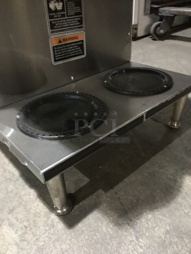 Bunn Commercial Countertop Dual Coffee Brewing Machine! Axiom Series! With 4 Coffee Pot Warming Stations! All Stainless Steel! Model AXIOM2/2TWIN Serial AXTN018535! 120/208/240V 1Phase! On Legs! - Image 7 of 9