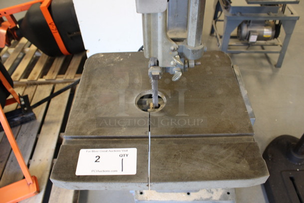 Rockwell Delta Model 28-200 Metal Commercial Floor Style Band Saw. 115 Volts, 1 Phase. 20x25x65. (Room 130) - Image 4 of 10