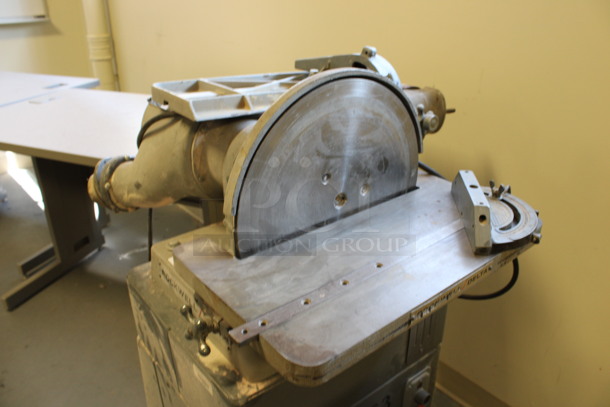 Rockwell Delta Metal Commercial Floor Style Electric Powered Sander. 250 Volts. 27x28x43. (Room 130) - Image 3 of 10