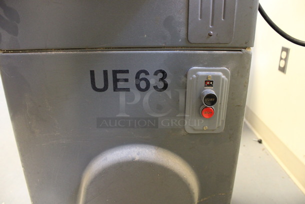 Rockwell Delta Metal Commercial Floor Style Electric Powered Sander. 250 Volts. 27x28x43. (Room 130) - Image 4 of 10