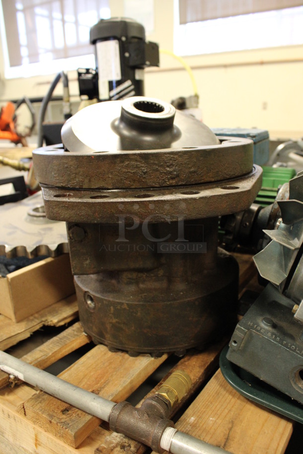 ALL ONE MONEY! Pallet Lot of Various Machine Parts! (Room 130) - Image 8 of 9