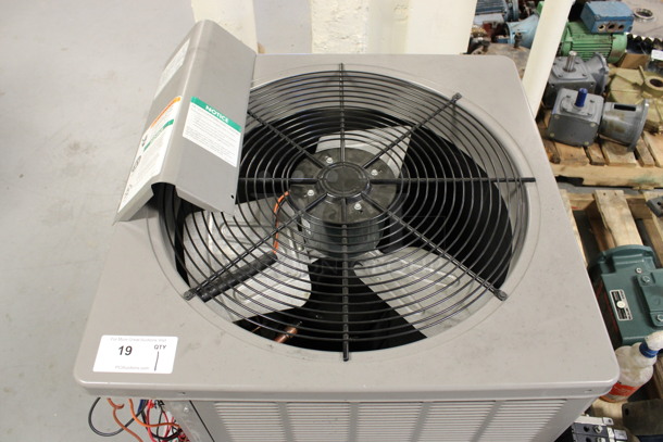 King Metal Commercial Fan. 28x28x27. (Room 130) - Image 3 of 6