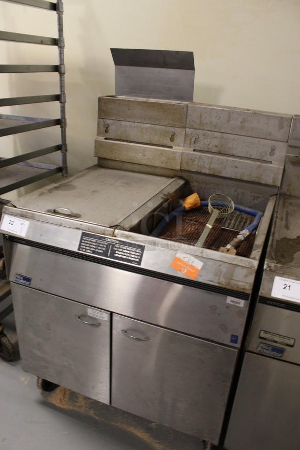 Pitco Frialator Model 14S-CV Stainless Steel Commercial Natural Gas Powered Single Bay Deep Fat Fryer w/ Left Side Dumping Station on Commercial Casters. 110,000 BTU. 32x32x53. (Room 130) - Image 3 of 8