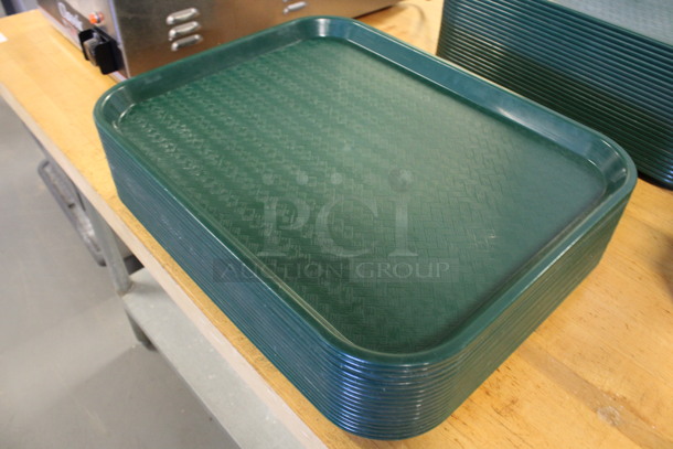 17 Green Poly Food Trays. 18x14x1. 17 Times Your Bid! (Room 130) - Image 2 of 4