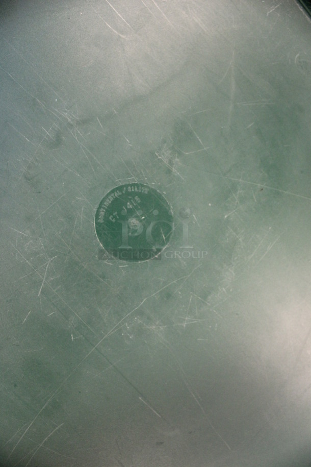 17 Green Poly Food Trays. 18x14x1. 17 Times Your Bid! (Room 130) - Image 4 of 4