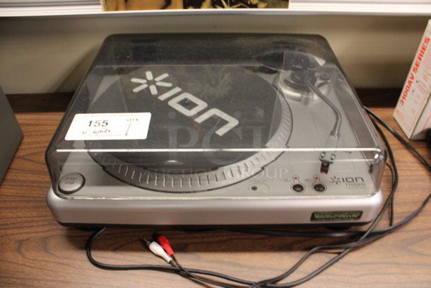 Ion Model TTUSB10 Countertop Record Player w/ 4 Records: Simon and Garfunkel, Peter Paul and Mary Reunion, Man of La Mancha and Synclavier II. 17.5x15x6. (2nd Floor: Room 220) - Image 2 of 9