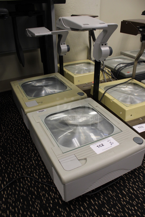 2 3M Poly Countertop Projectors. 15.5x17x23. 2 Times Your Bid! (2nd Floor: Room 220) - Image 2 of 5