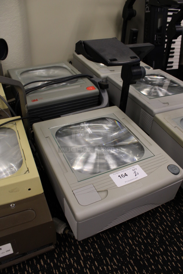 2 3M Poly Countertop Projectors. 15.5x17x23. 2 Times Your Bid! (2nd Floor: Room 220) - Image 2 of 4