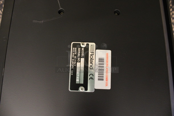 Roland Model A-33 Keyboard. 120 Volts, 1 Phase. 47x10.5x3.5. (2nd Floor: Room 220) - Image 5 of 7