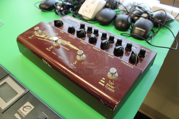 Yamaha DG Stomp Guitar Pre Amplifier. 11x7x2.5. (2nd Floor: Room 220) - Image 5 of 6