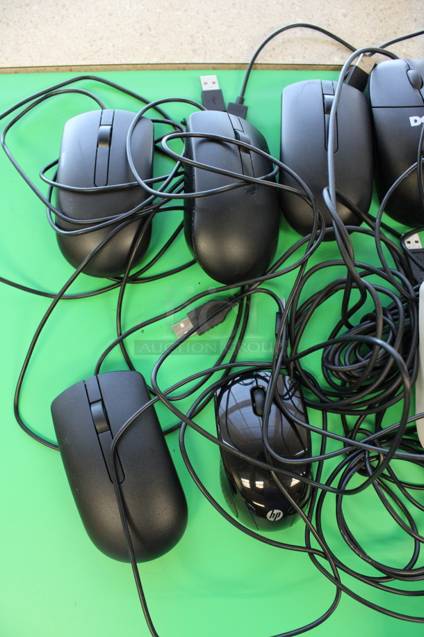 ALL ONE MONEY! Lot of 13 Various Computer Mice! Includes 2.5x4.5x1.5. (2nd Floor: Room 220) - Image 2 of 4