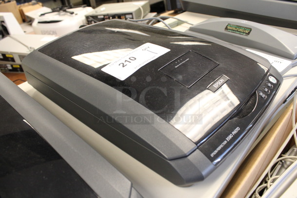 Epson Model J143A Perfection 3590 Photo Scanner. 10.5x16x3. (2nd Floor: Room 220) - Image 2 of 5