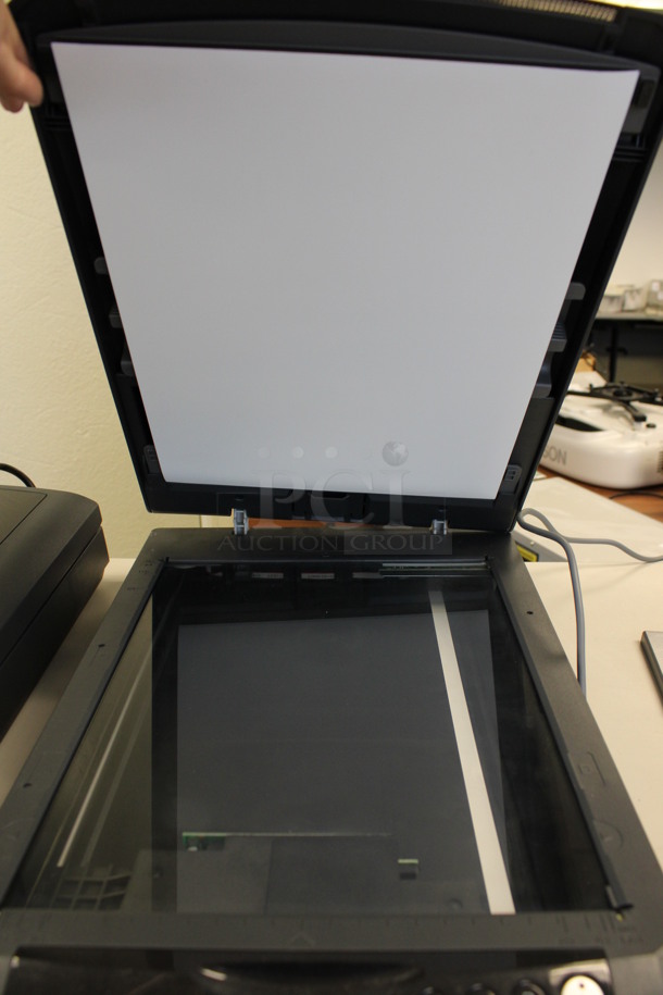 Epson Model J143A Perfection 3590 Photo Scanner. 10.5x16x3. (2nd Floor: Room 220) - Image 4 of 5