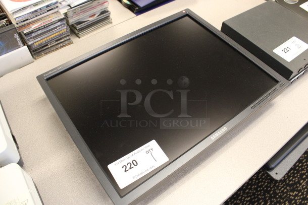 Samsung Model LS21BRBAB/XAA 21" Monitor. (2nd Floor: Room 220) - Image 2 of 5