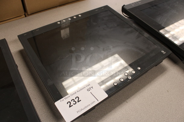 Smart Sympodium ID 350 15" Interactive Pen Monitor. (2nd Floor: Room 220) - Image 2 of 4