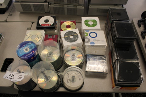 ALL ONE MONEY! Lot of Various CDs and Cases on Tabletop! (2nd Floor: Room 220)