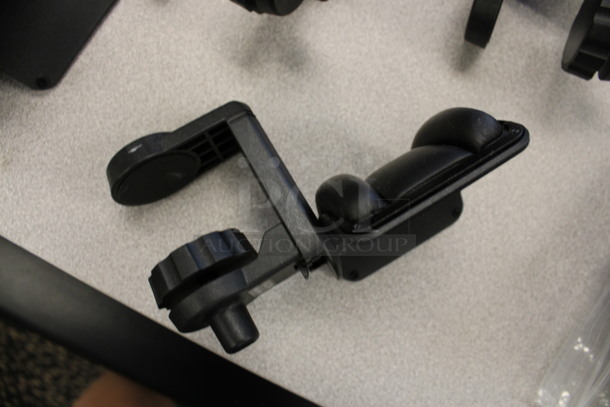 ALL ONE MONEY! Lot of 16 Black Metal Stands! 3.5x4.5x3. (2nd Floor: Room 220) - Image 5 of 5