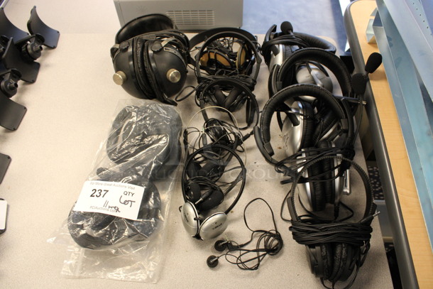 ALL ONE MONEY! Lot of 11 Various Headphones. (2nd Floor: Room 220)