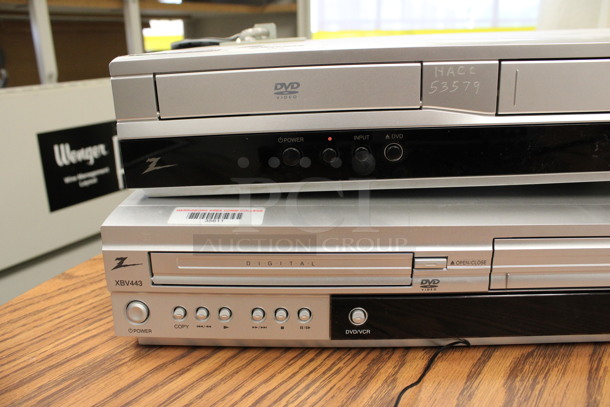 2 Zenith DVD VHS Players. 17x10x3. 2 Times Your Bid! (2nd Floor: Room 220) - Image 3 of 4