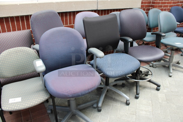6 Various Office Chairs on Casters. Includes 25x21x43. 6 Times Your Bid! (Atrium) - Image 2 of 5