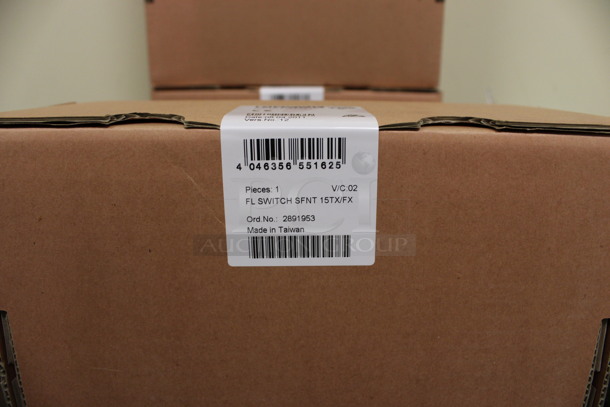 3 BRAND NEW IN BOX! Phoenix Contact Switch. 5.5x4.5x3. 3 Times Your Bid! (Room 105) - Image 8 of 8