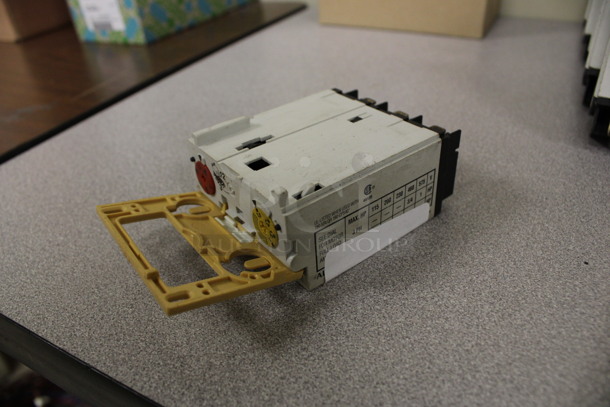 7 Allen Bradley 190-P016 Contactors. 2.5x2x3.5. 7 Times Your Bid! (Room 105) - Image 3 of 4