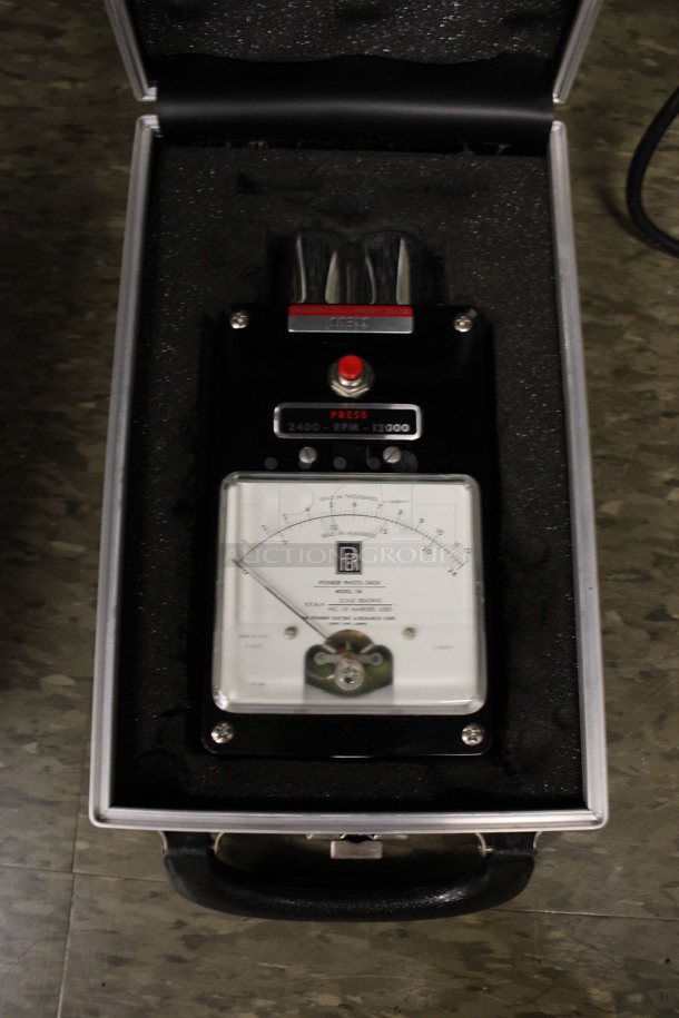 Pioneer Photo-tach Model 36 Tachometer in Hard Case. 6.5x10.5x4. (Room 105)