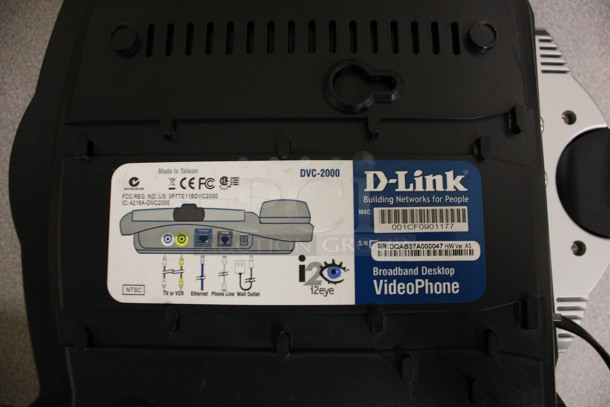 D-Link Corded Office Broadband Desktop Telephone / VideoPhone. 9.5x10x3. (Room 105) - Image 3 of 3