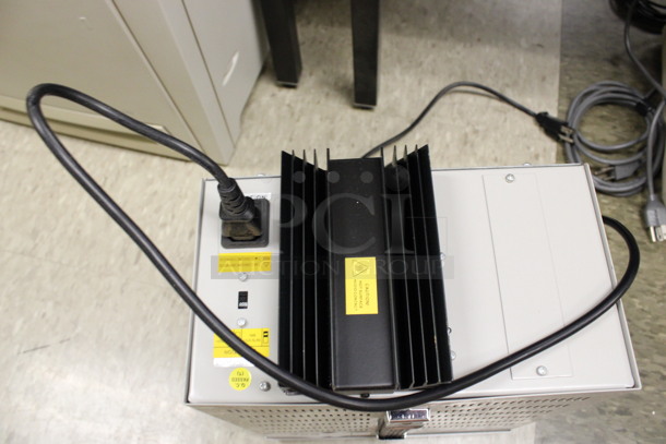 RSR HY3002-3 DC Power Supply. 10.5x14x6. (Room 105) - Image 4 of 4
