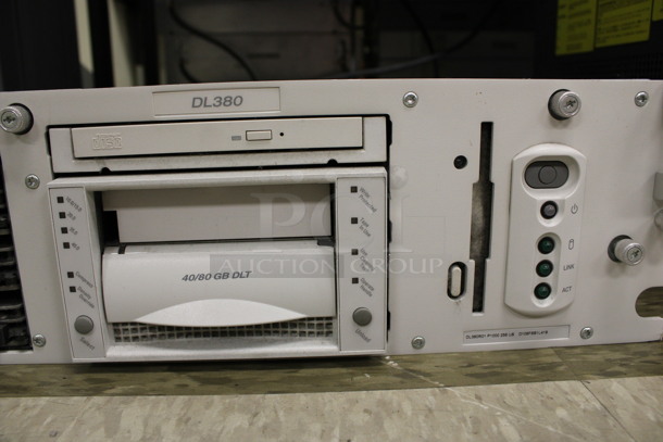 Compaq Proliant DL380 Rack Unit. 19x23.5x5. (Room 105) - Image 3 of 4