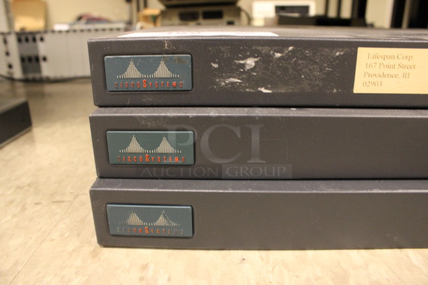 3 Cisco Systems 2500 Series Access Routers. 17.5x10.5x2. 3 Times Your Bid! (Room 105) - Image 2 of 6