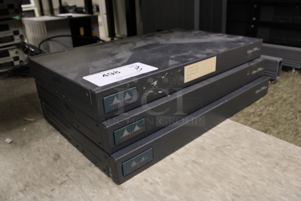 3 Cisco Systems 2500 Series Access Routers. 17.5x10.5x2. 3 Times Your Bid! (Room 105) - Image 4 of 6