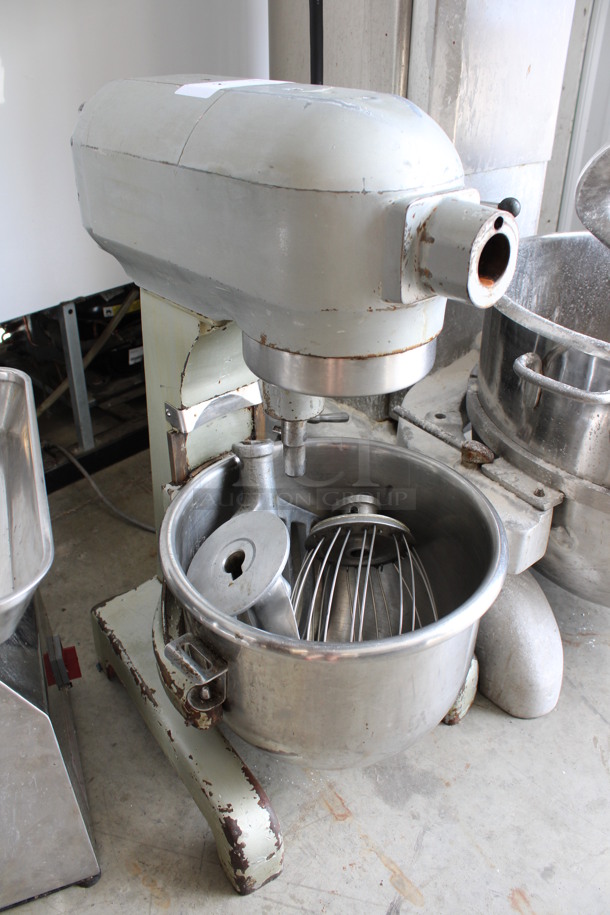 Hobart Model A-200 Metal Commercial Countertop 20 Quart Planetary Mixer w/ Stainless Steel Mixing Bowl, Paddle, Whisk and Dough Hook Attachments. 115 Volts, 1 Phase. 17x21x31. Tested and Does Not Power On - Image 6 of 8