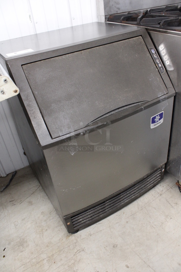 2014 Manitowoc Model UD0240A-161B Stainless Steel Commercial Air Cooled Self Contained Ice Machine. 115 Volts, 1 Phase. 26x26x36 - Image 4 of 7
