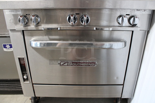 Southbend Model P36D-BBB Stainless Steel Commercial Natural Gas Powered 6 Burner Range w/ Oven on Commercial Casters. 36x37.5x41 - Image 7 of 9