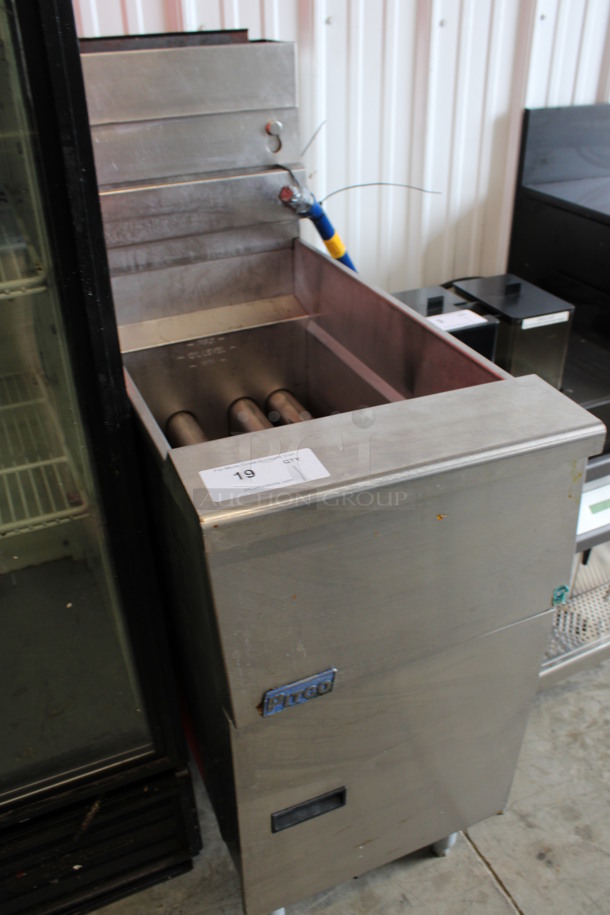 2015 Pitco Frialator Model SG14 Stainless Steel Commercial Natural Gas Powered Deep Fat Fryer. 110,000 BTU. 16x34x46 - Image 3 of 6