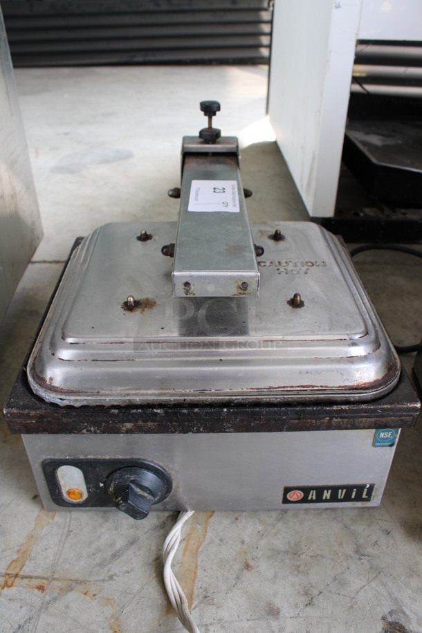 Anvil Stainless Steel Commercial Countertop Panini Press. 14x16.5x12. Tested and Working! - Image 1 of 7