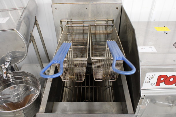 Frymaster Model PMJ145ESC Stainless Steel Commercial Floor Style Natural Gas Powered Deep Fat Fryer w/ 2 Metal Fry Baskets. 122,000 BTU. 16x31.5x52 - Image 4 of 7