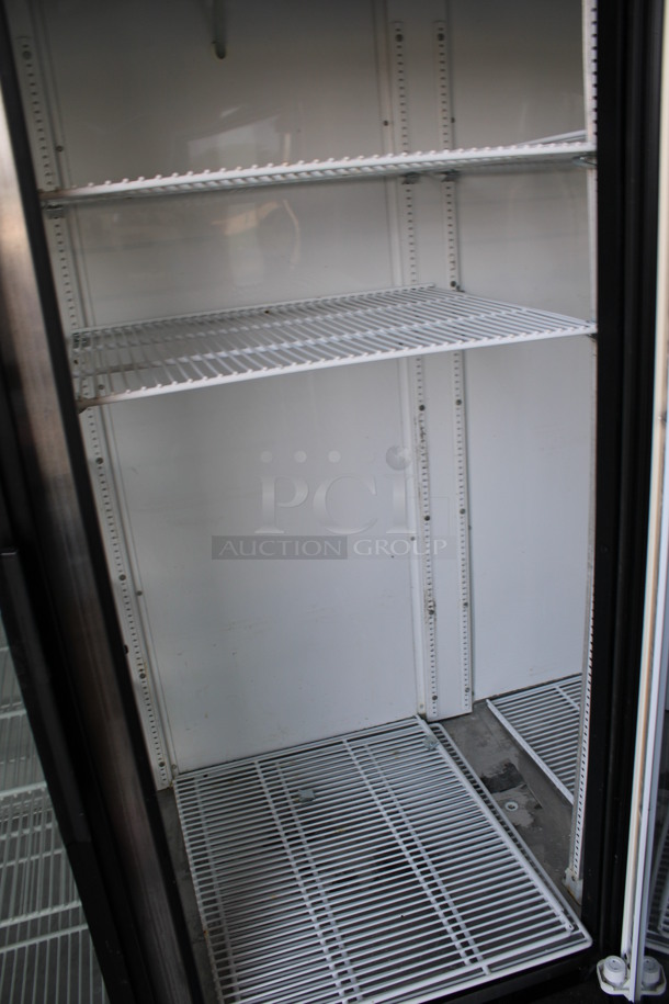 2012 True Model GDM-72 ENERGY STAR Metal Commercial 3 Door Reach In Cooler Merchandiser w/ Poly Coated Racks. 115 Volts, 1 Phase. 78x31x79. Tested and Powers On But Does Not Get Cold - Image 6 of 7