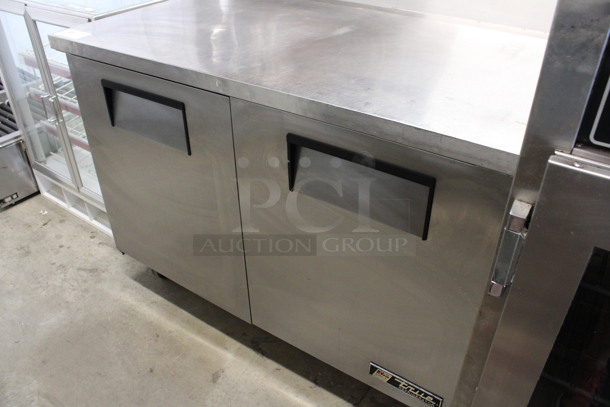 True Model TWT-48 Stainless Steel Commercial 2 Door Work Top Cooler on Commercial Casters. 115 Volts, 1 Phase. 48x30.5x40. Tested and Powers On But Does Not Get Cold - Image 2 of 6