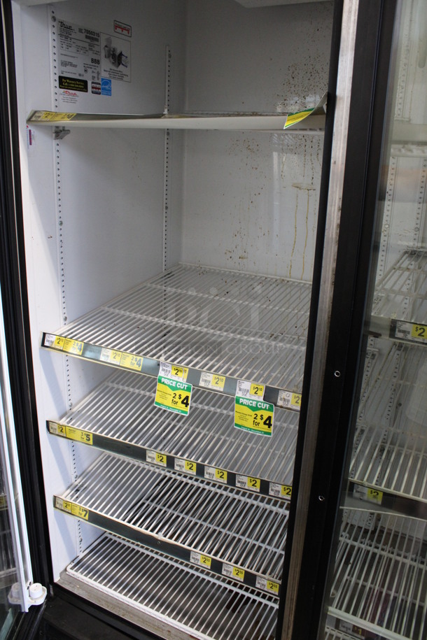 2011 True Model GDM-49 ENERGY STAR Metal Commercial 2 Door Reach In Cooler Merchandiser w/ Poly Coated Racks. 115 Volts, 1 Phase. 54x31x79. Tested and Powers On But Does Not Get Cold - Image 4 of 6