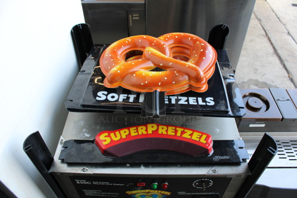 JJ Model 00JJ850D Stainless Steel Commercial Countertop Pretzel Warming Merchandiser. 120 Volts, 1 Phase. 20.5x20.5x37. Tested and Working! - Image 3 of 8