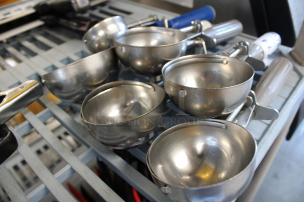 6 Various Metal Scoopers. Includes 9". 6 Times Your Bid! - Image 2 of 3