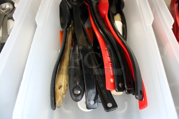 ALL ONE MONEY! Lot of Various Poly Utensils in Poly Bin! - Image 3 of 3