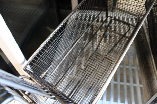 2 Metal Fry Baskets. 6.5x26x13. 2 Times Your Bid! - Image 3 of 3